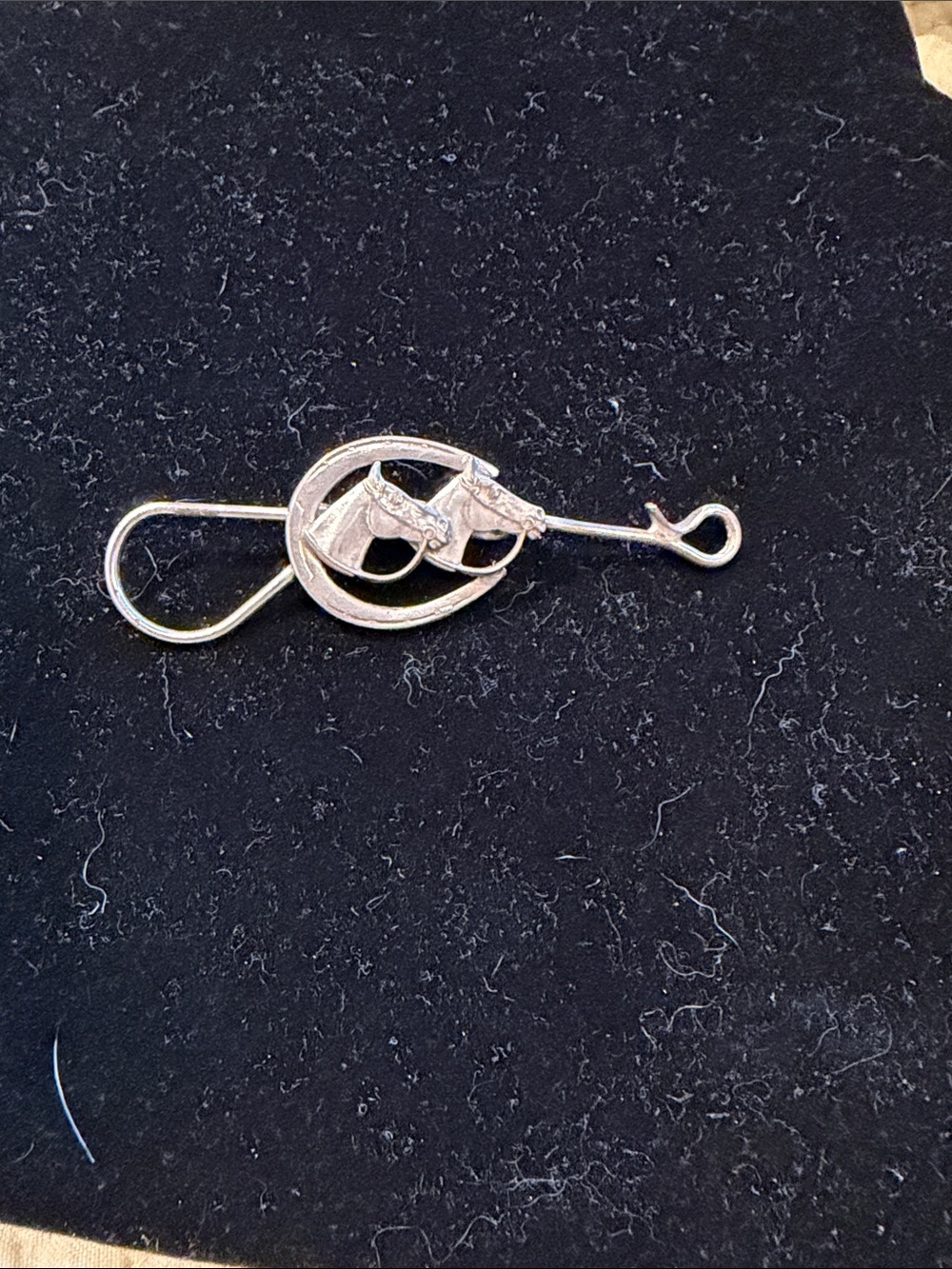 Silver Horsehead Safety Pin Brooch - Women's Accessory